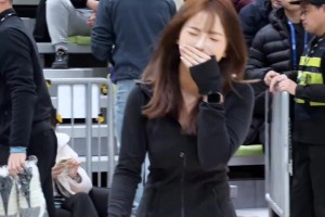 郑老六越来越得劲儿了😍 看看女mc的赛场日常吧！